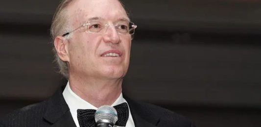 Roy Black, Famed Criminal Attorney for Epstein, Bieber, Dies at 80