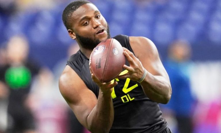 David Walker: Bucs' rookie out for the season with a torn ACL