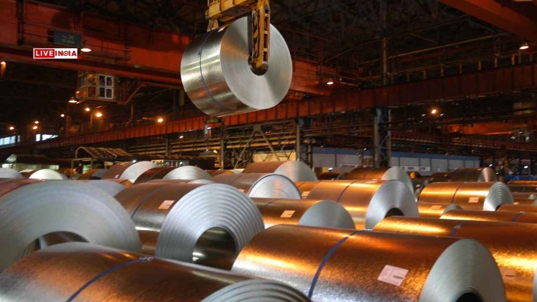 LiveIndia Markets Update: Tata Steel Trades Lower Amid Broader Caution