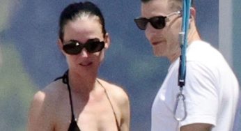 Katy Perry Enjoys On A Yacht Holiday With….