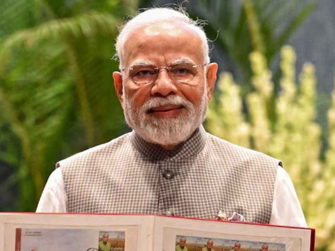 Delhi High Court Sets Aside CIC Order on PM Modi’s Degree, Rules DU Not Bound to Disclose Records