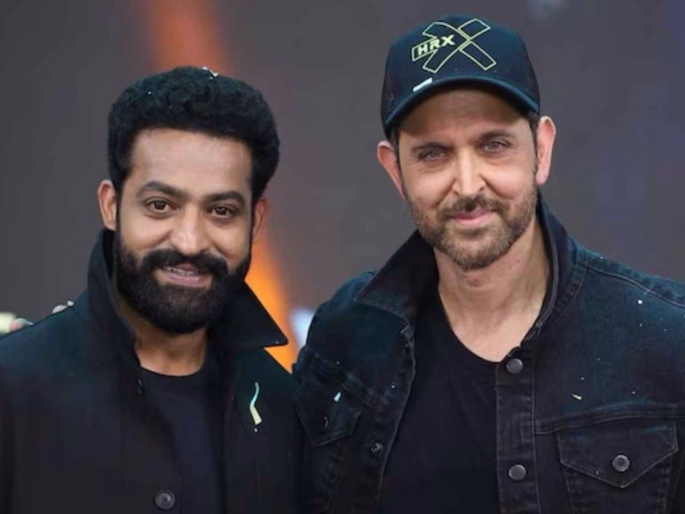 Hrithik Roshan and Jr NTR’s Viral 'Bromance' Steals the Show At 'War 2' Pre-Release Event