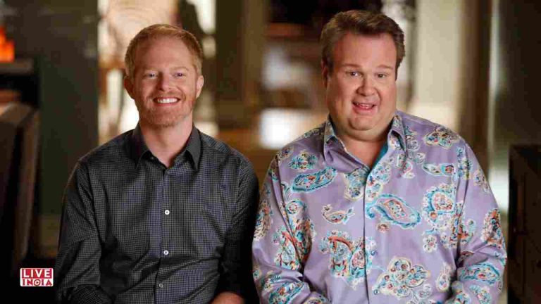 Jesse Tyler Ferguson Reflects on Pressure of Representing LGBTQ Community in Modern Family