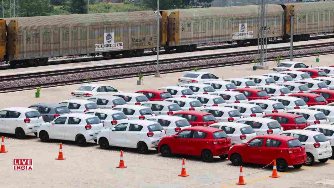 HSBC Report: The GST Cut Could Lower the Price of Small Cars in India by 8%