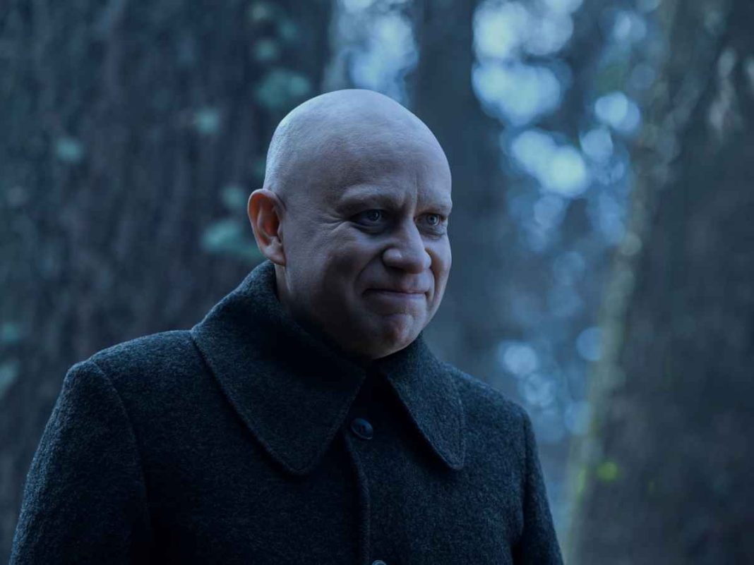 Wednesday: Fred Armisen Confirms Uncle Fester Spin-off is in the Works