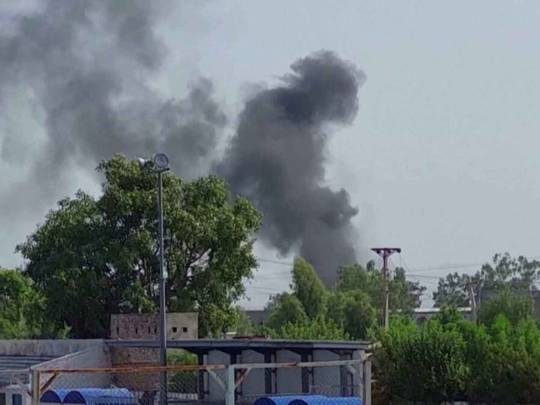 Pakistan Airstrikes Hit Afghanistan's Spin Buldak Amid Intensifying Clashes