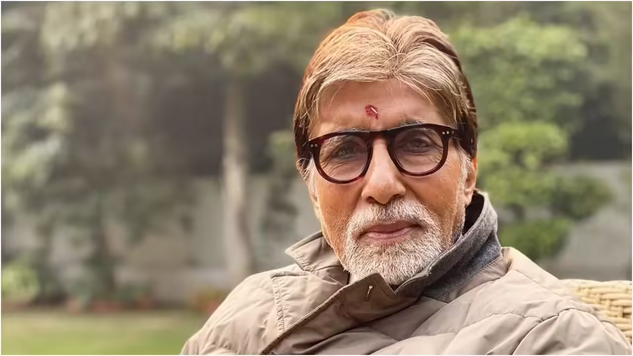 Amitabh Bachchan Deletes Erroneous AI Image, Pens Emotional Note on Humility
