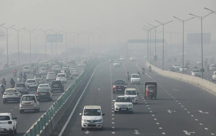 Delhi Remains In 'Very Poor' Category But Sees Improvement In Air Quality