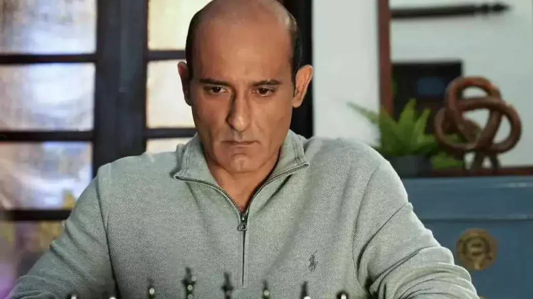Section 375 Writer Manish Gupta Blasts Akshaye Khanna For Unprofessional Behaviour