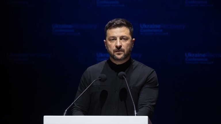 Diplomatic Push: Ukraine Awaits Russian Response to New 20-Point Peace Plan