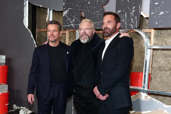 Joe Carnahan Reveals How He Brought Ben Affleck, Matt Damon Together In The Rip