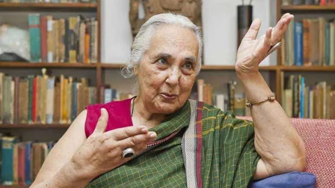 Romila Thapar Slams ‘Fragmented’ History Teaching