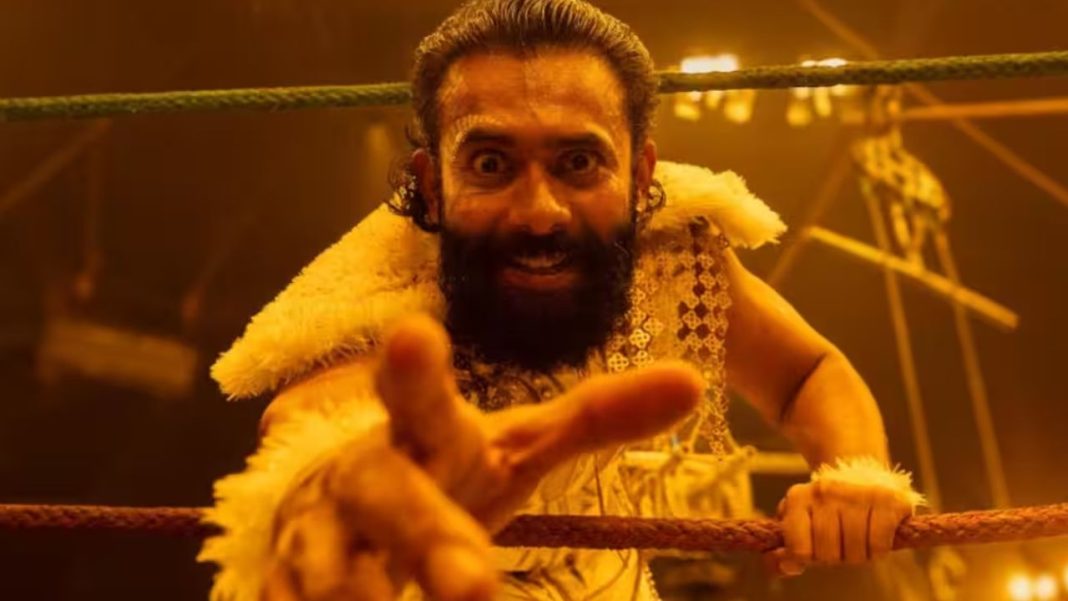 Mohanlal Buys First Ticket for Chatha Pacha