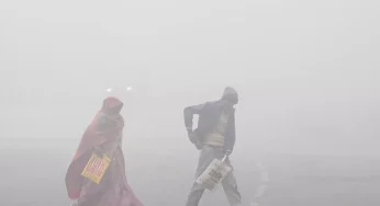 Delhi AQI Slips To ‘Severe’ Category At 418, Dense Smog Engulfs