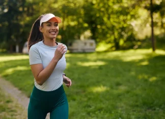 Doctor Reveals 5 Health Reasons To Walk Daily for 30 Minutes or More Doctor Reveals 5 Health Reasons To Walk Daily for 30 Minutes or More