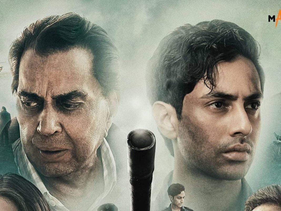Ikkis Review: Dharmendra Leaves Audience Emotional