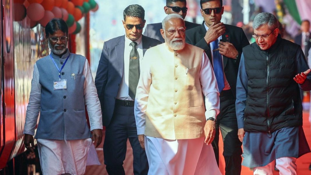 Modi Unveils New Slogan for Bengal