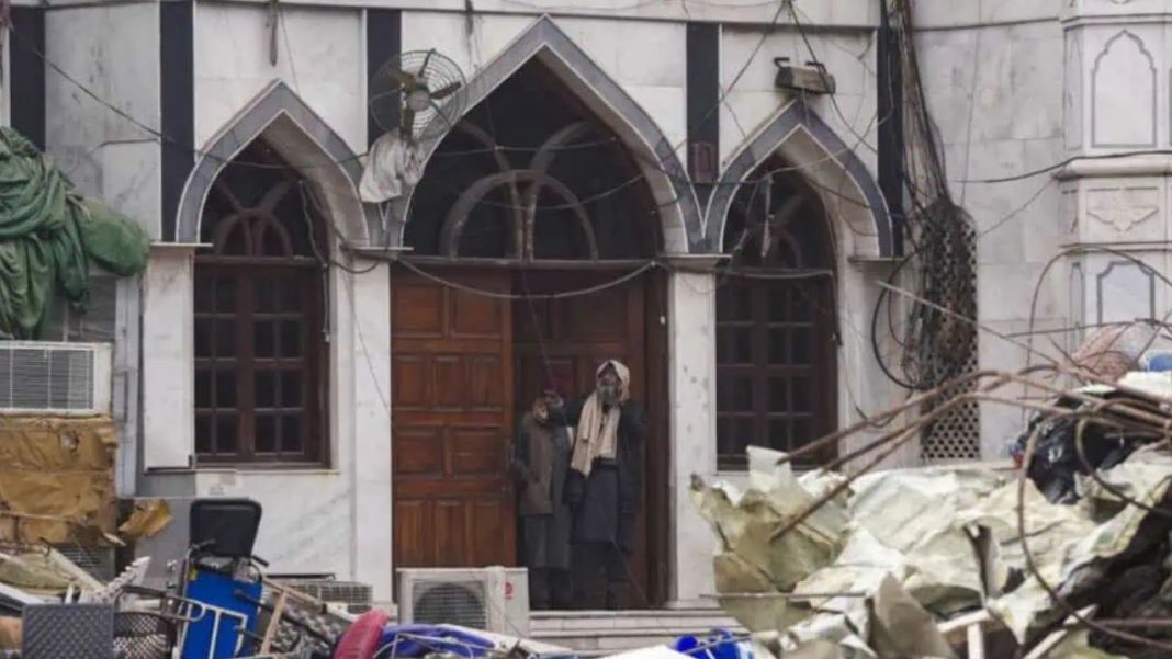 16 Held After Violence at Delhi’s Turkman Gate