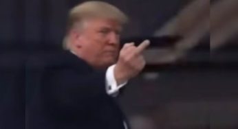 Trump Gestures at Heckler