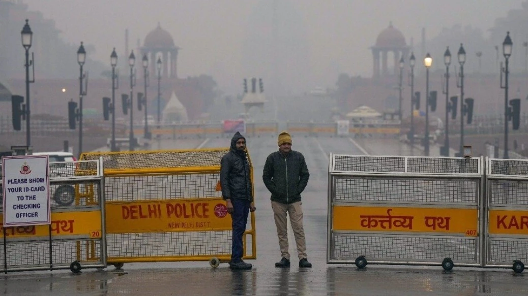 Delhi-NCR Wakes Up To Rain, Orange Alert Issued