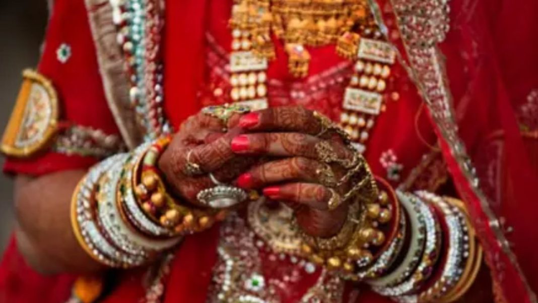 Three Wives Unite Against Man in Jhansi