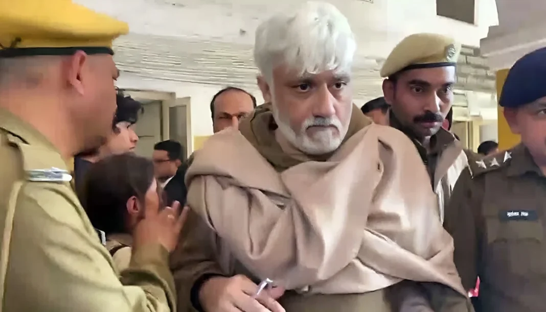 Supreme Court Grants Interim Bail to Filmmaker Vikram Bhatt and Wife Shwetambari in ₹30 Crore Fraud Case