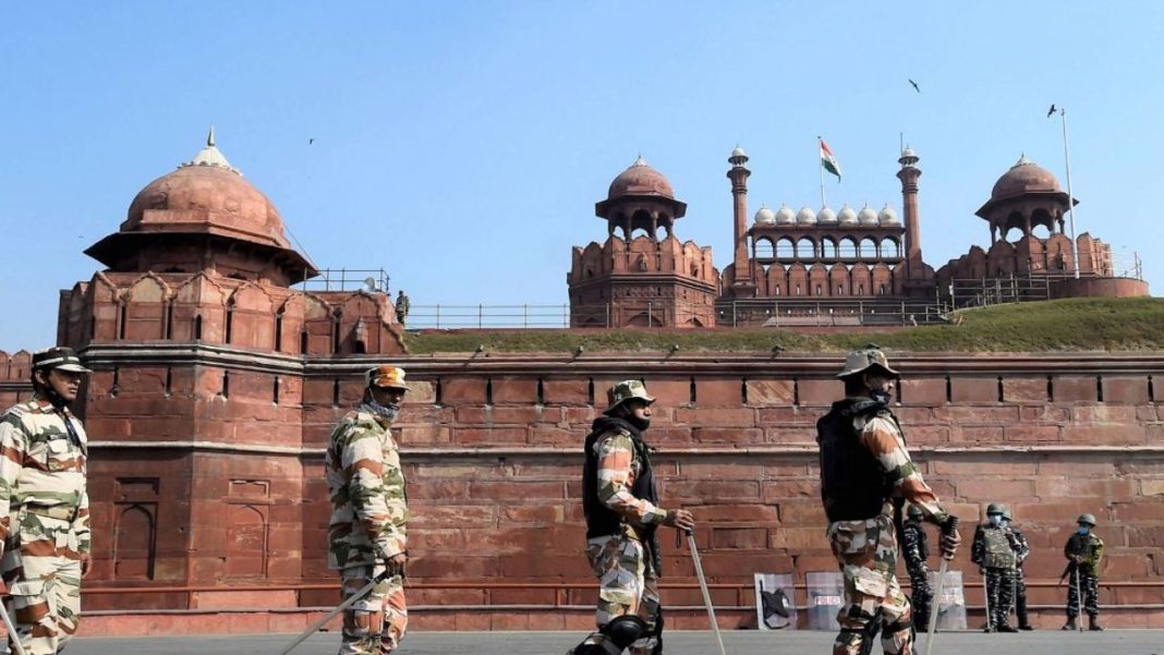 Terror Alert Issued Near Red Fort