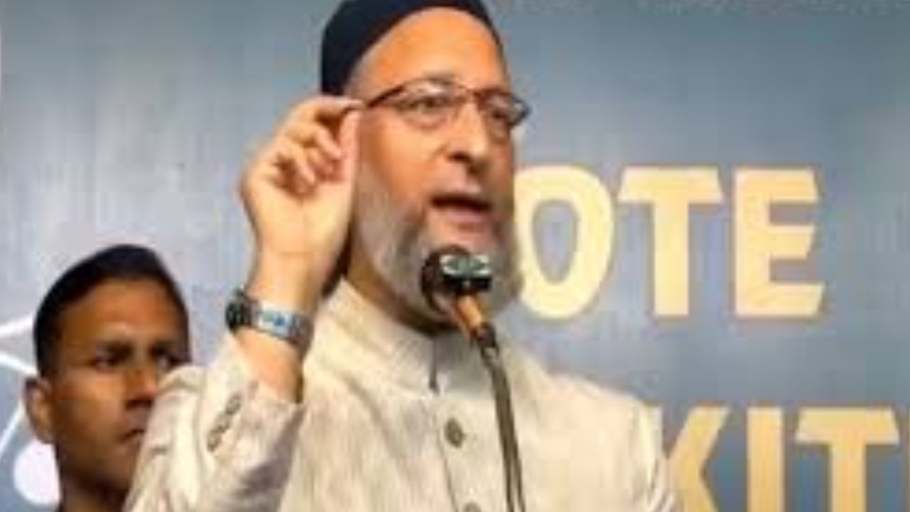 Owaisi Attacks Himanta Biswa Sarma at Nizamabad Rally