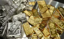 Gold, Silver Rally on MCX as US–Iran Tensions Lift Safe-Haven Demand