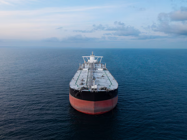 Suezmax "Shenlong" Pierces Hormuz Blockade: First India-Bound Crude Tanker Arrives Safely In Mumbai