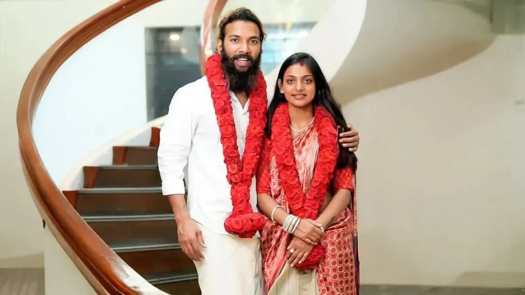 Viral Girl Monalisa Wedding With Farman Sparks ‘Love Jihad’ Row