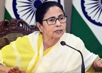 Mamata Banerjee Unveils 294-Seat List, Hits BJP Mamata Banerjee Unveils 294-Seat List, Hits BJP