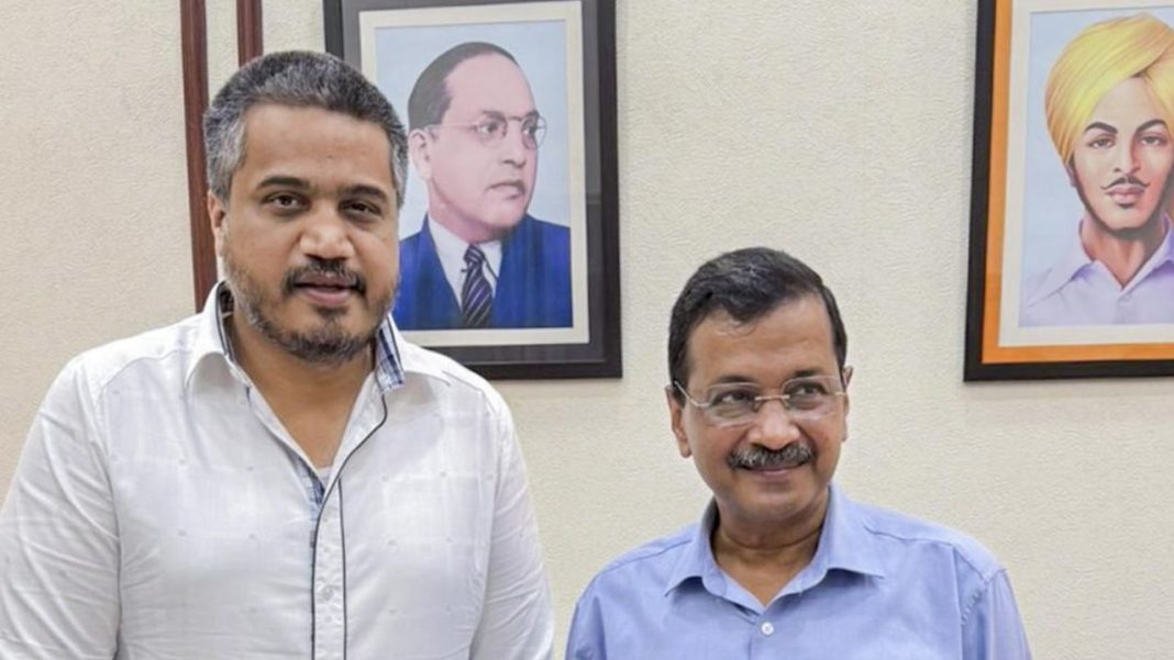 Rohit Pawar Meets Kejriwal Over Ajit Pawar Death