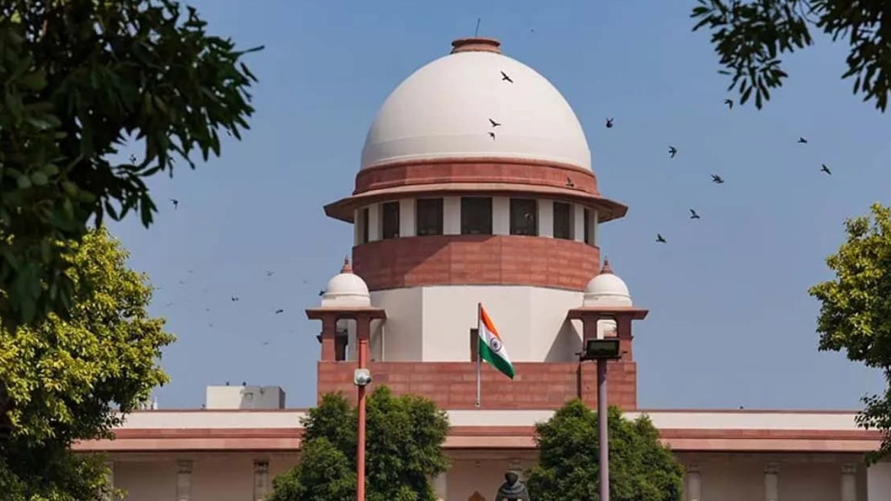 Supreme Court Issues Notice On FIR