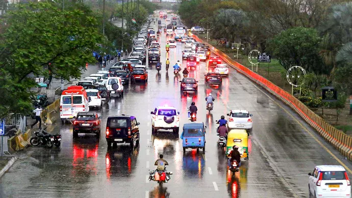 Delhi-NCR Weather: Unusual Western Disturbance Brings Winter Chill To March