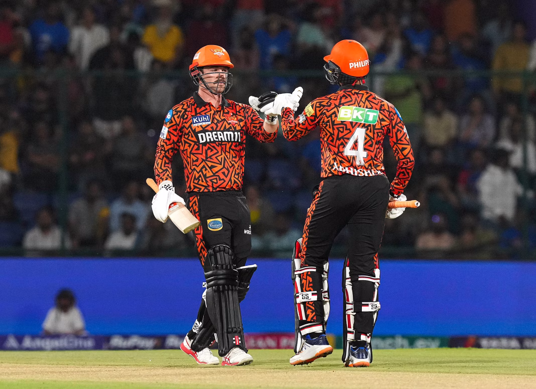 Are Sunrisers Hyderabad Too Dependent On Abhishek Sharma–Travis Head Powerplay Blitz?
