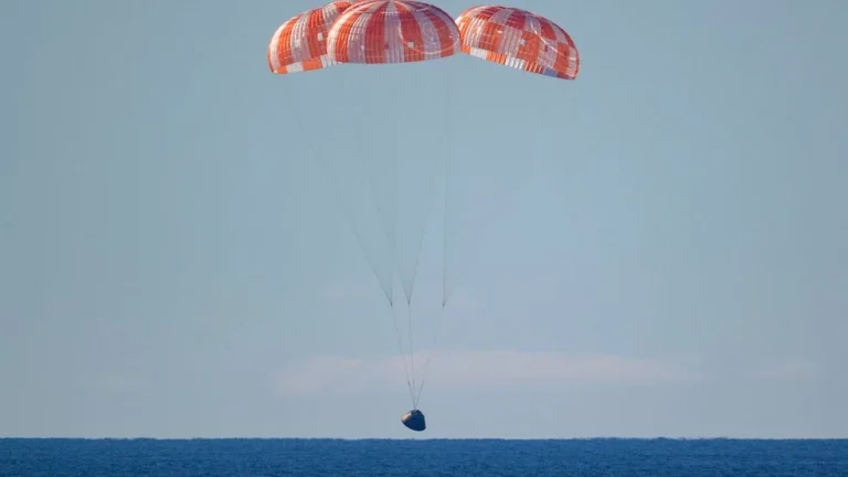 Artemis II Astronauts Return Home: A Heroic Splashdown In The Pacific
