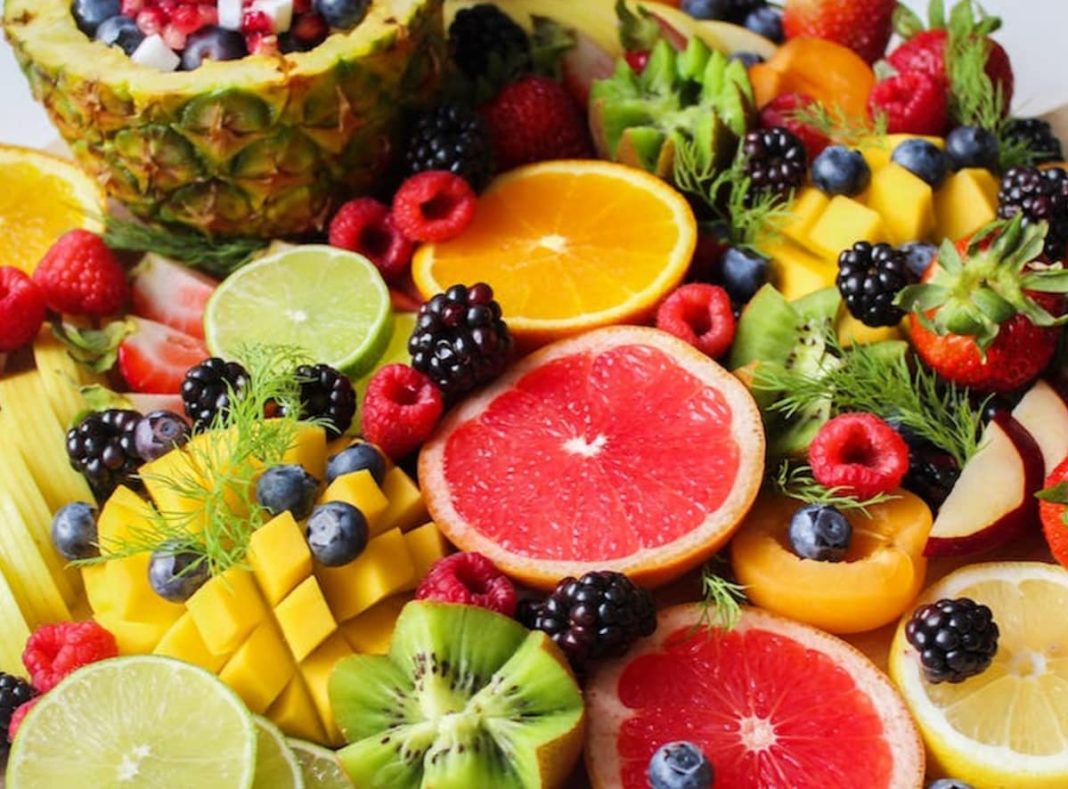Choose Fruits Based On Your Health Needs: Nutritionist Shares Smart Guide