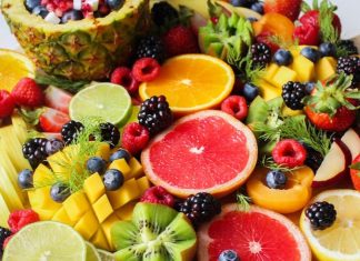 Choose Fruits Based On Your Health Needs: Nutritionist Shares Smart Guide Choose Fruits Based On Your Health Needs: Nutritionist Shares Smart Guide