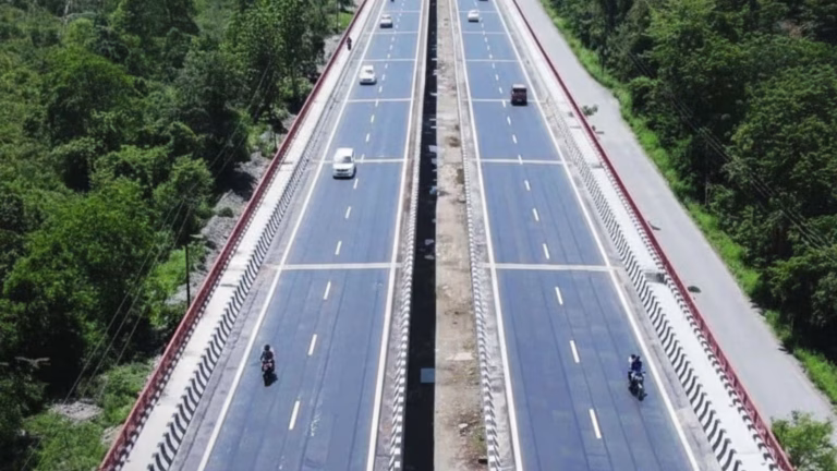 Delhi–Dehradun Expressway Opens Today: 2.5-Hour Travel, Route And Key Features Explained