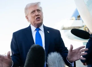 Donald Trump Warns Iran To ‘Make A Deal’ After Airstrikes Hit Key Tehran Bridge Donald Trump Warns Iran To ‘Make A Deal’ After Airstrikes Hit Key Tehran Bridge