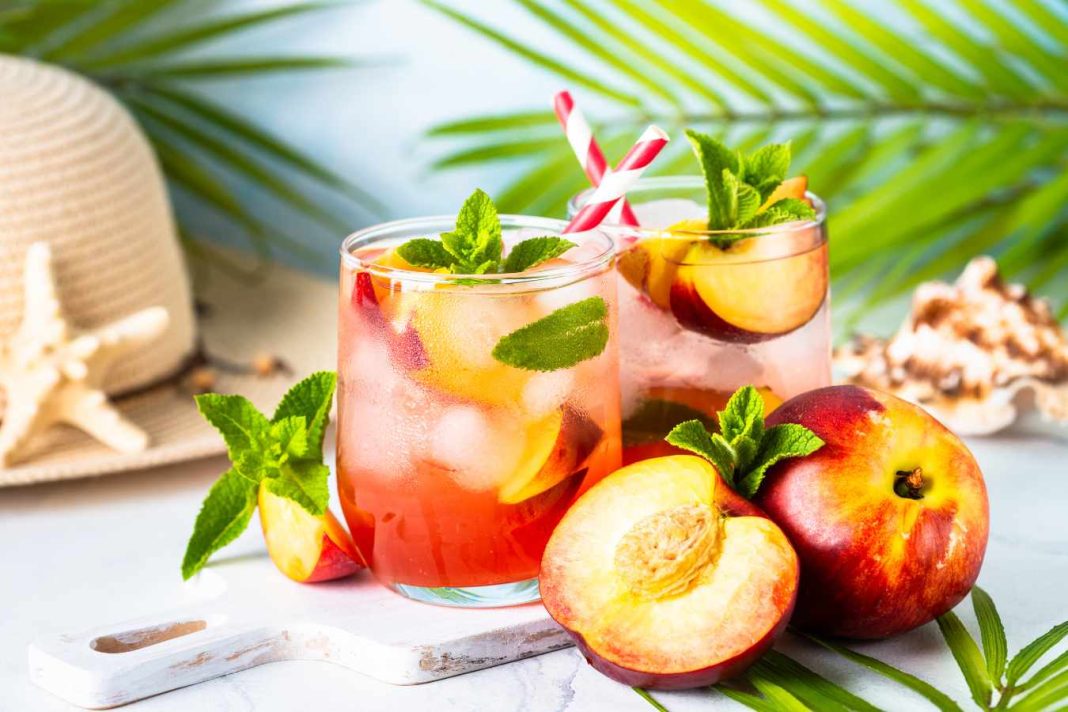 Beat the Heat: How to Make Refreshing Homemade Peach Lemonade