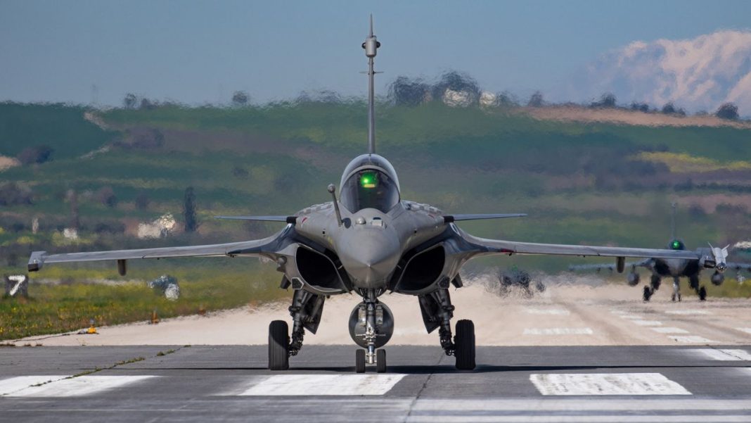 India Mandates Integration Of Indigenous Weapons For ₹3.25 Lakh Crore Rafale Mega-Deal