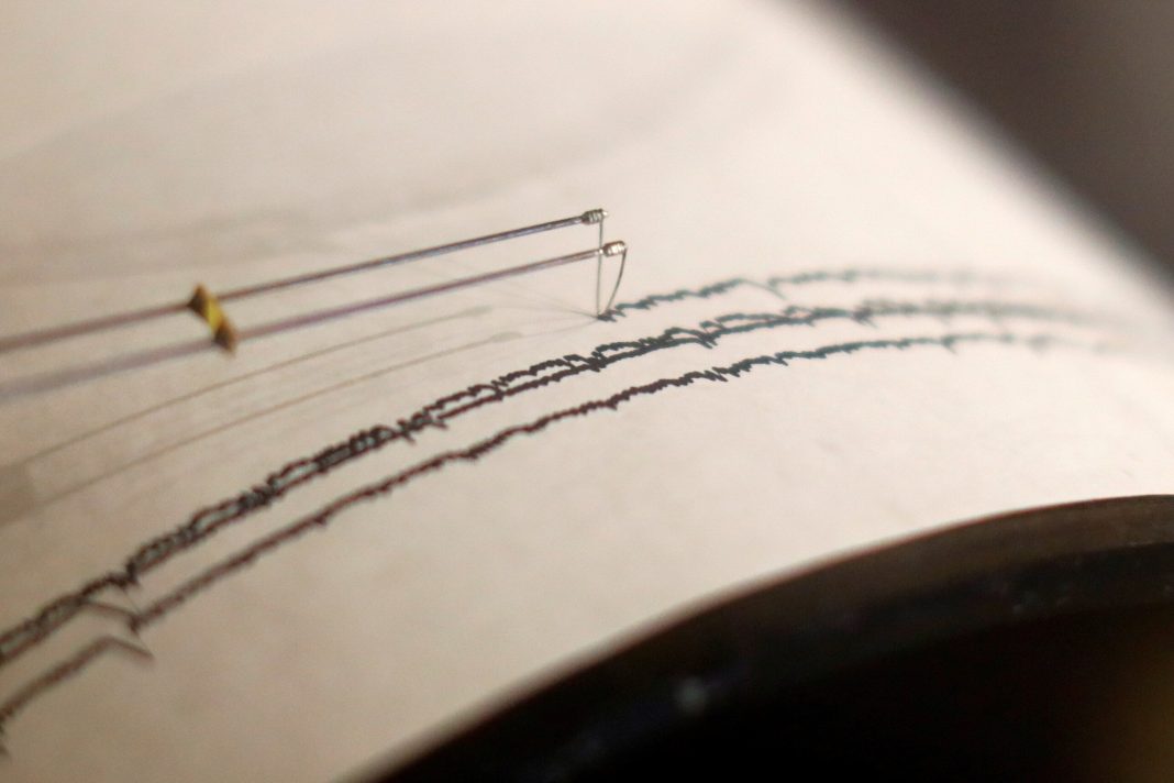 Japan Issues Tsunami Alert Following Massive 7.4-Magnitude Earthquake