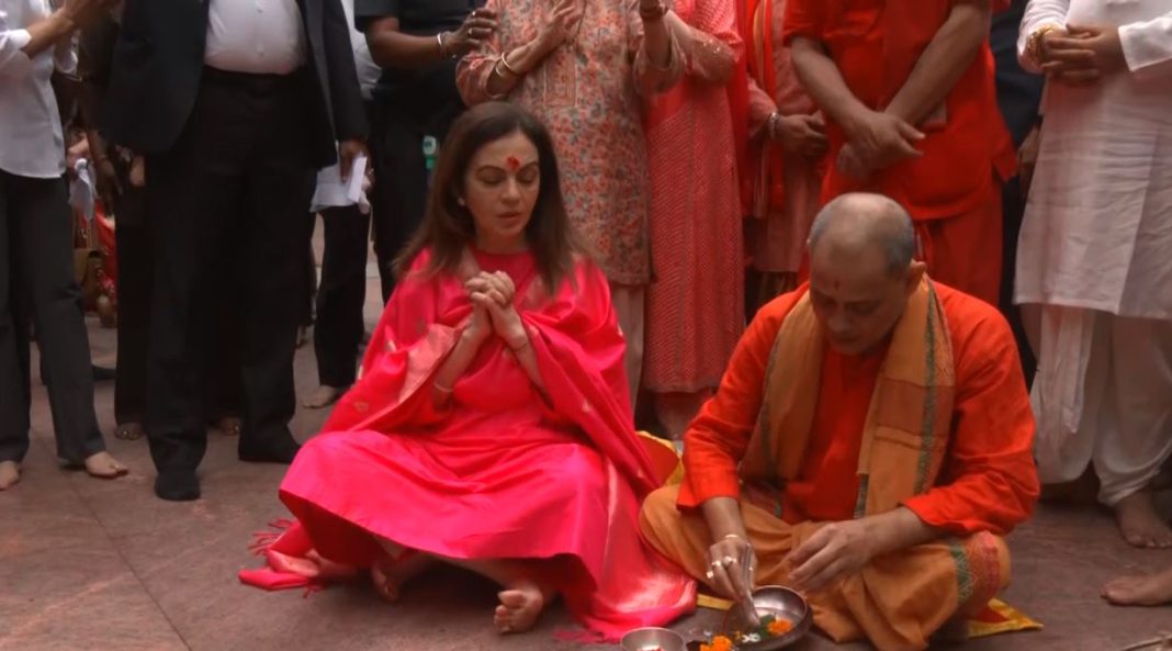 Nita Ambani Dons pink silk suit and diamond jewels as she offers prayers at Maa Kamakhya Temple