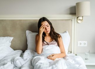 Night Sweats Explained: 7 Common Causes From Infections To Stress You Shouldn’t Ignore Night Sweats Explained: 7 Common Causes From Infections To Stress You Shouldn’t Ignore