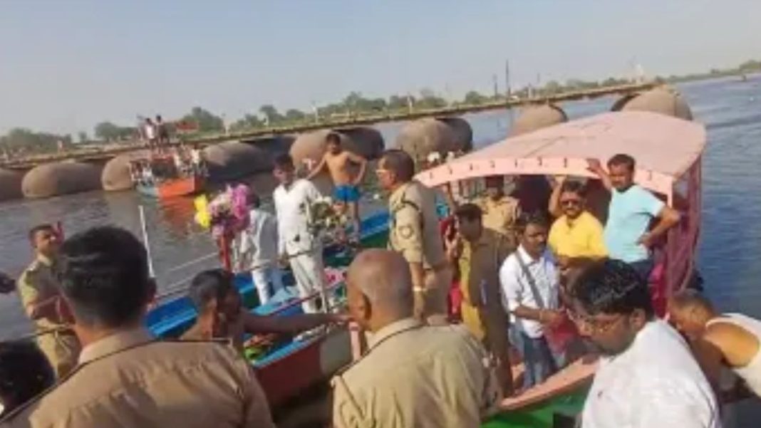 Yamuna Accident: Rescue Operation Underway