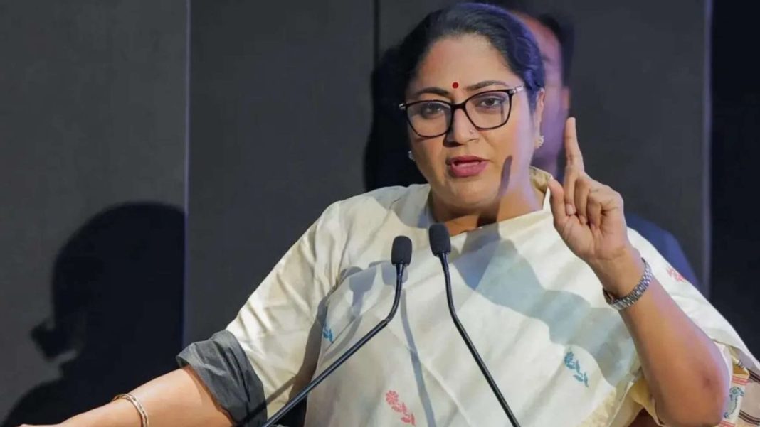 Rekha Gupta Slams Kejriwal’s ‘Satyagraha’ Against Judge