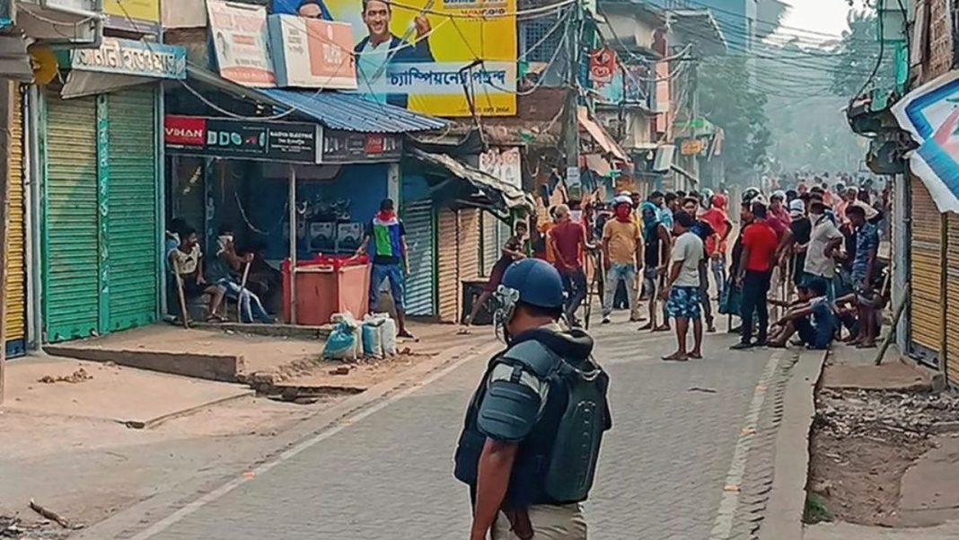 TMC–ISF Clash Erupts During Polling In Hooghly