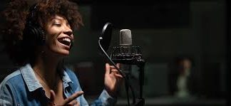 World Voice Day 2026: Natural Tips for a Healthier Voice World Voice Day 2026: Natural Tips for a Healthier Voice